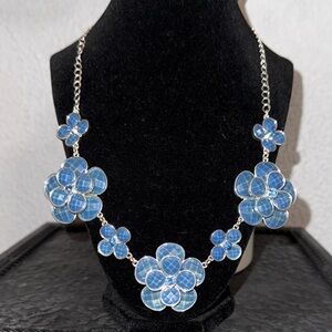 Blue Floral Liz Claiborne necklace